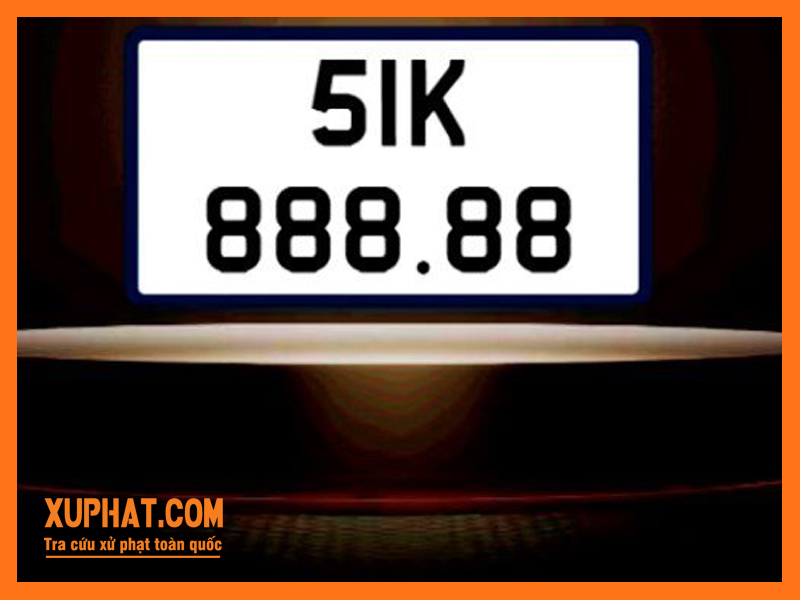 Trúng đấu giá hơn 32 tỉ đồng cho biển số xe 51K-888.88 rồi…im lặng có sao không?