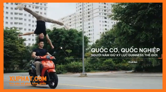 Công an Thủ Đức nói gì về clip clip Quốc Cơ – Quốc Nghiệp chồng đầu lái xe?