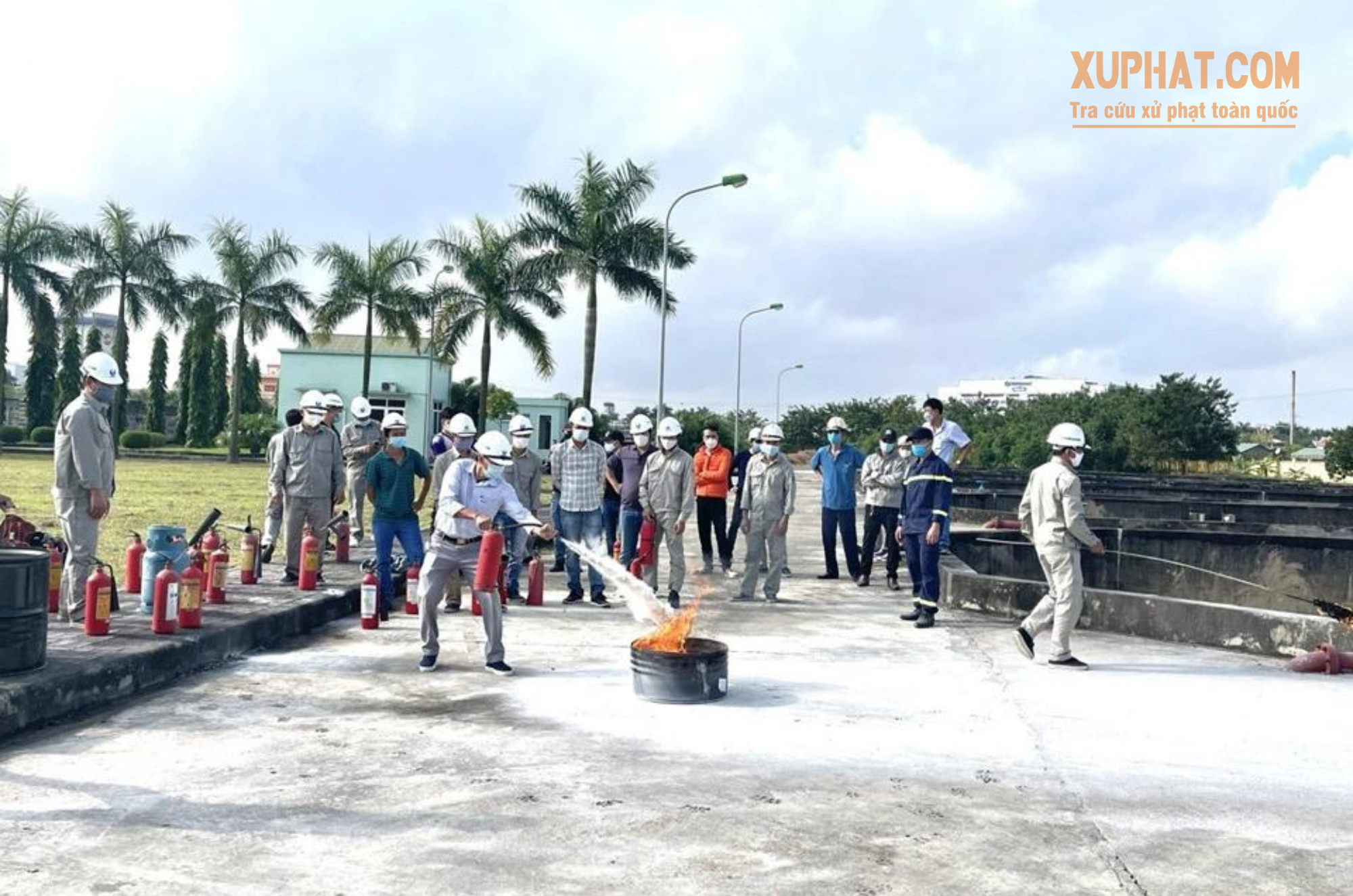 Một buổi diễn tập trong mô hình "Doanh nghiệp an toàn về an ninh trật tự" tại Hải Dương.