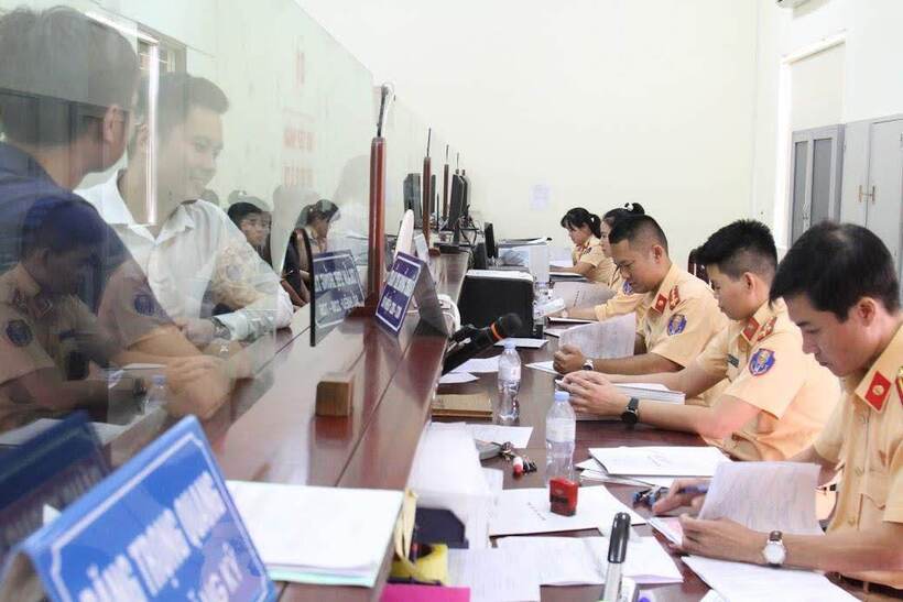 Công an nhân dân xử phạt vi phạm hành chính theo Nghị định 189/2025/NĐ-CP