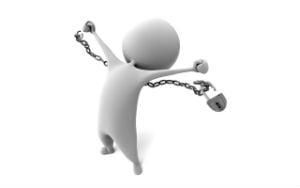Các căn cứ mà người phạm tội được miễn trách nhiệm hình sự là gì?