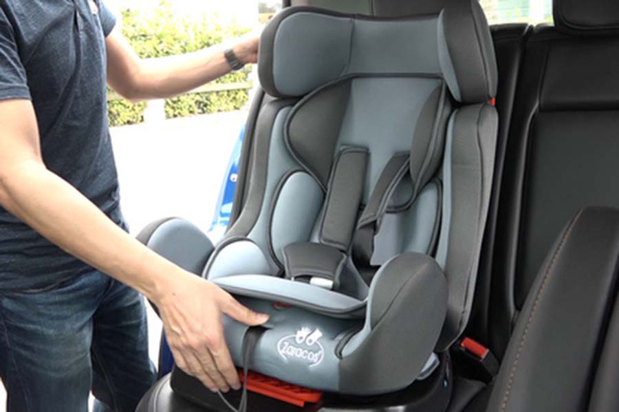 Thiết bị an toàn cho trẻ em trên ô tô là gì? (Hình từ Internet)